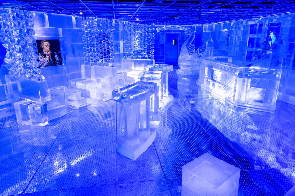 frost-ice-bar2